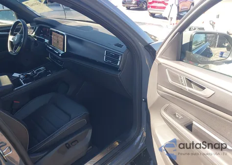 2024 Volkswagen Atlas Cross Sport 2.0T Sel R-Line from USA, damaged, VIN 1V2AE2CA8RC229770